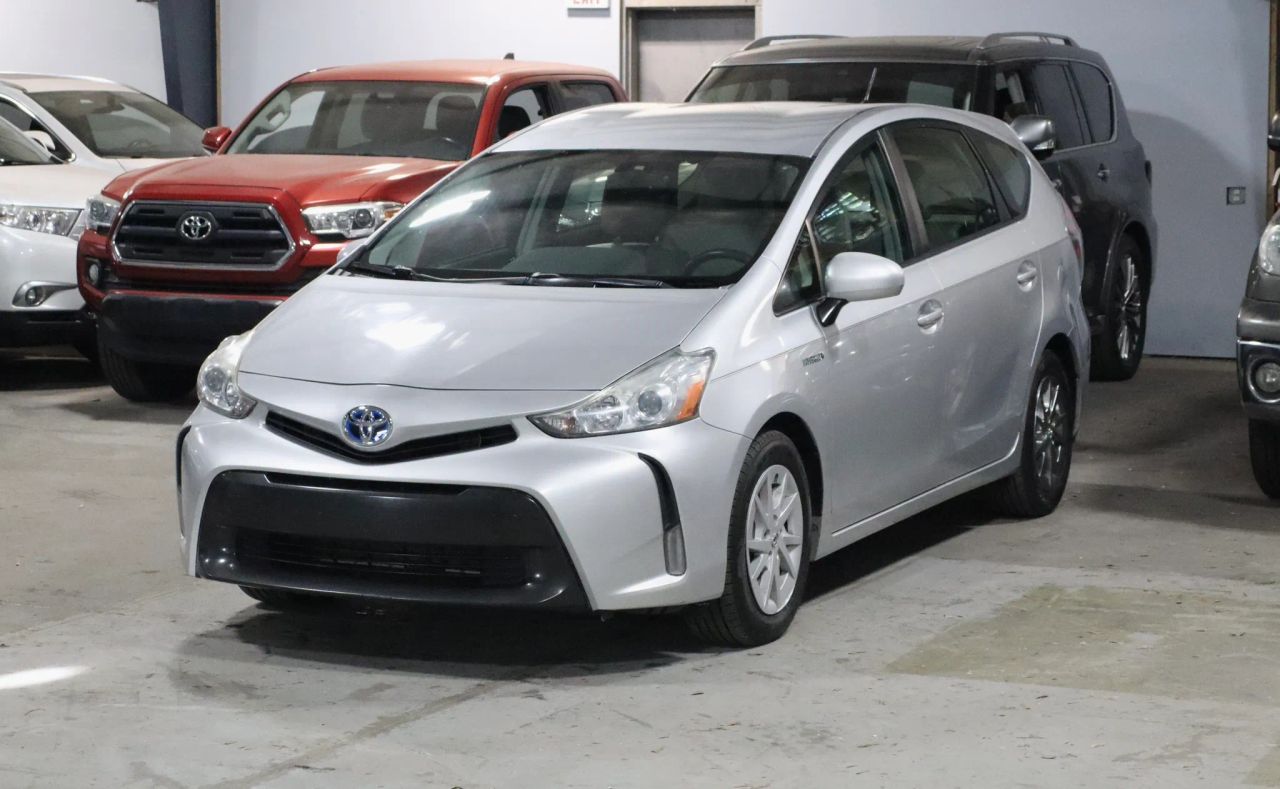 toyota prius v 2015 JTDZN3EUXFJ027473 image toyota prius v 2015 JTDZN3EUXFJ027473 image